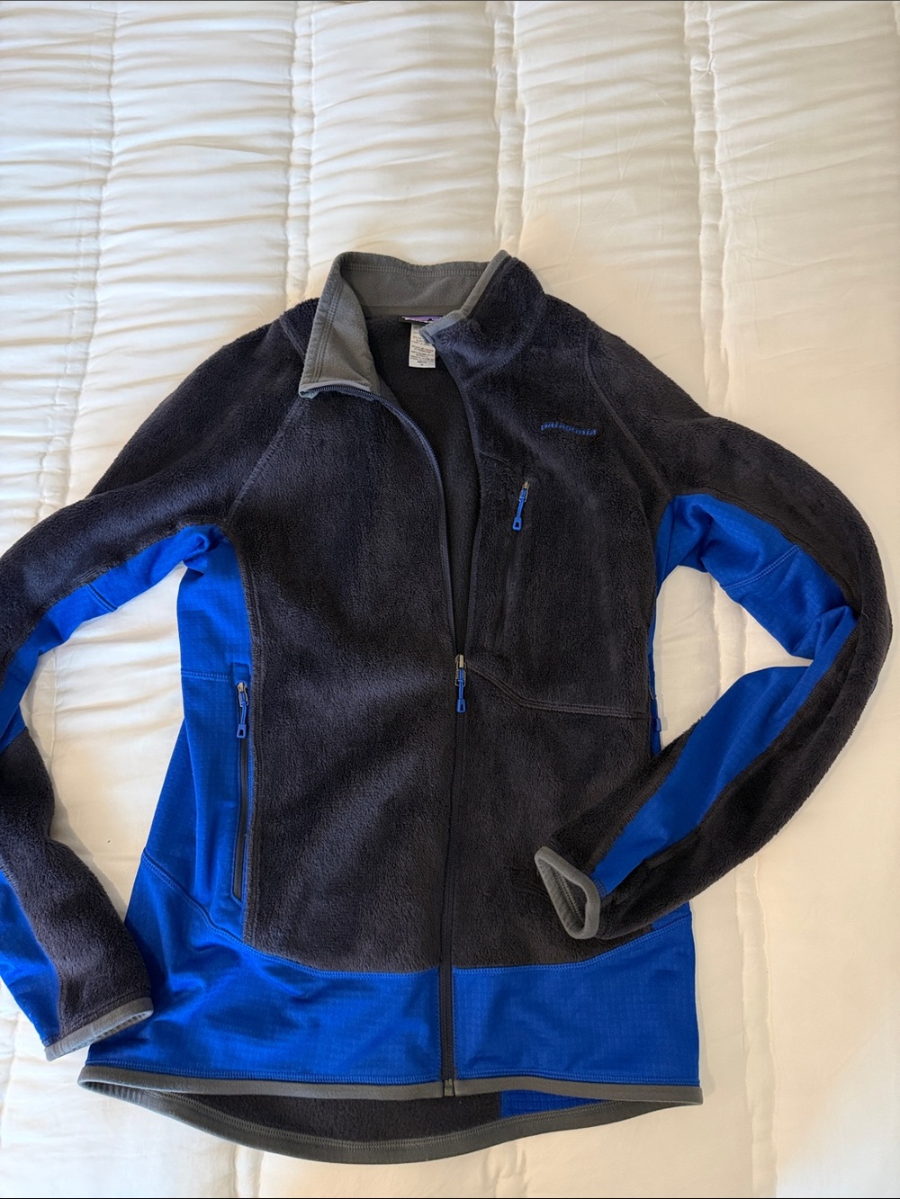 Patagonia Black and Blue Fleece Zip Jacket
